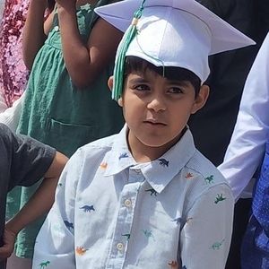 Meet your Posher, Estefania